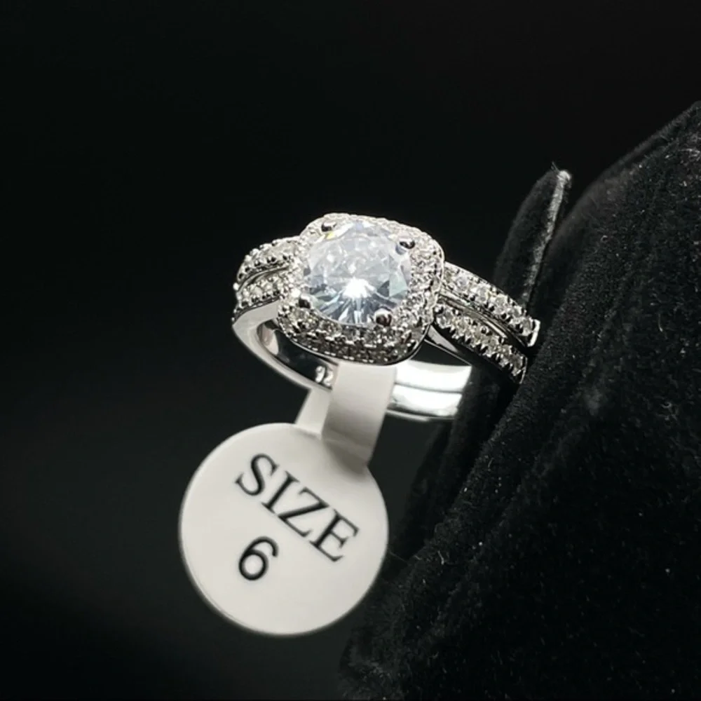 925 Sterling Silver Diamond 2 Band Ring‎ Set Sz 6